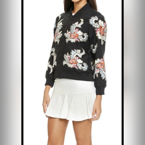 Alice + Olivia Felisa Satin Floral  Jacket Embellished Black Size S NWT - Picture 3 of 9